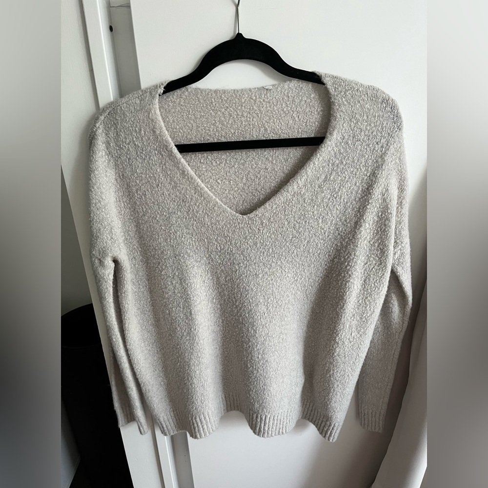 V-neck Sweaters - Picture 2 of 4